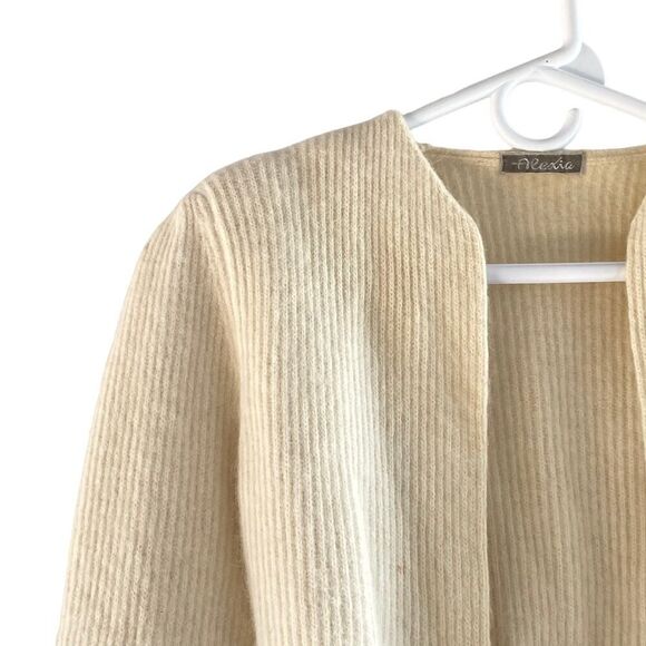 Vintage 90's White Cream Angora Cardigan Sweater - sz S - Picture 7 of 7